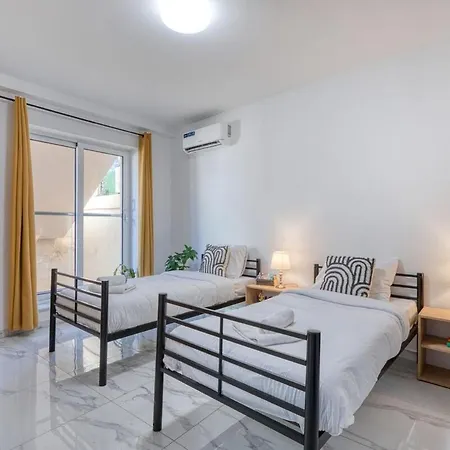 New & Spacious 7br In Swieqi By Sf Homes San Ġiljan
