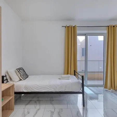 New & Spacious 7br In Swieqi By Sf Homes * San Ġiljan
