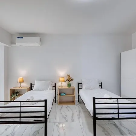 New & Spacious 7br In Swieqi By Sf Homes Apartman