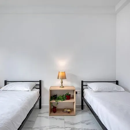 New & Spacious 7br In Swieqi By Sf Homes Apartman